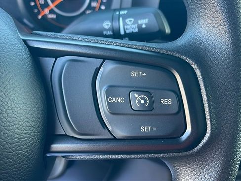 New 2025 Jeep Gladiator Sport image 21