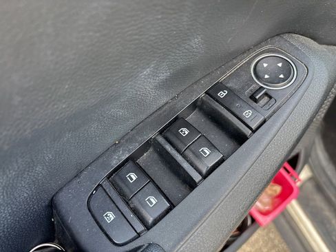 Used 2021 Kia Seltos EX AWD/4WD image 18