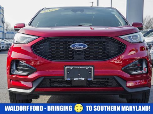 Used 2022 Ford Edge ST-Line w/ Class II Trailer Tow Package image 2