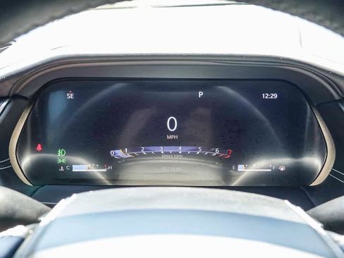 Certified 2022 Jeep Grand Cherokee L Overland w/ Luxury Tech Group IV image 23