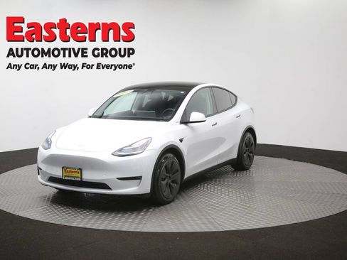 Used 2021 Tesla Model Y Long Range AWD/4WD image 49