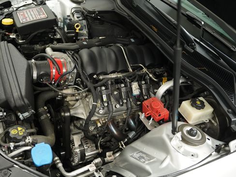 Used 2014 Chevrolet SS image 29