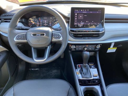 New 2026 Jeep Compass Limited image 7