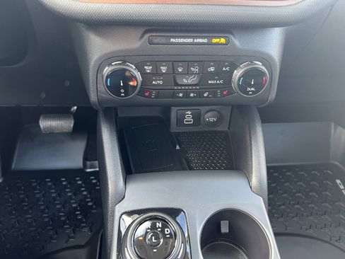 Used 2024 Ford Bronco Sport Outer Banks w/ Tech Package AWD/4WD image 23