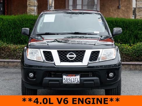Used 2017 Nissan Frontier SV w/ SV Value Truck Package RWD image 3
