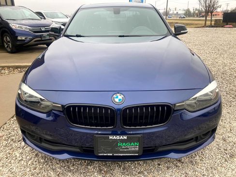 Used 2017 BMW 320i xDrive Sedan image 4