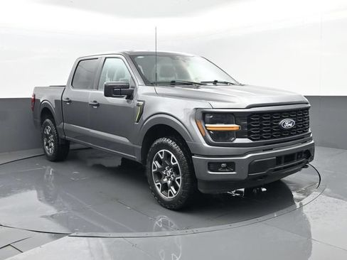 Used 2024 Ford F150 STX AWD/4WD image 3