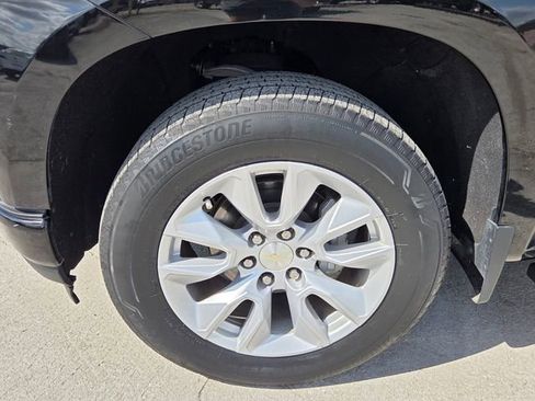 Used 2021 Chevrolet Silverado 1500 Custom image 7