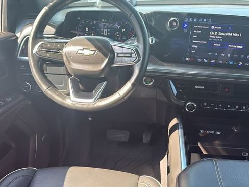 Used 2025 Chevrolet Tahoe Premier RWD image 30