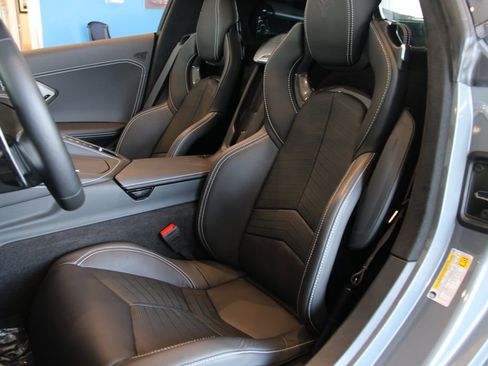 Certified 2024 Chevrolet Corvette Stingray Premium Cpe w/ 3LT image 19