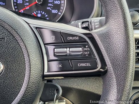 Used 2021 Kia Forte LXS FWD image 14