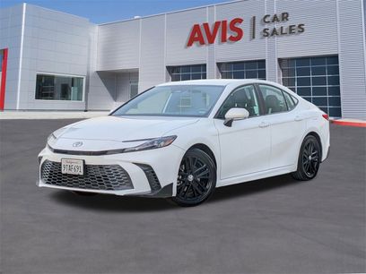 Used 2025 Toyota Camry SE