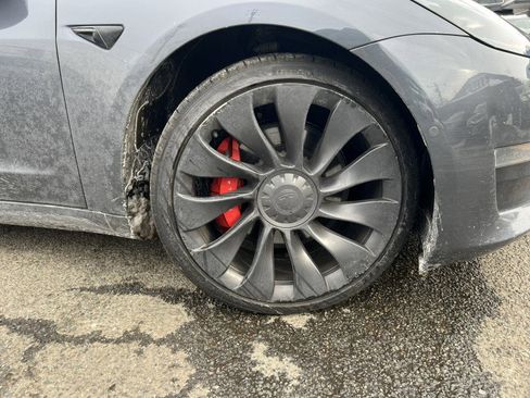 Used 2022 Tesla Model 3 Performance image 40