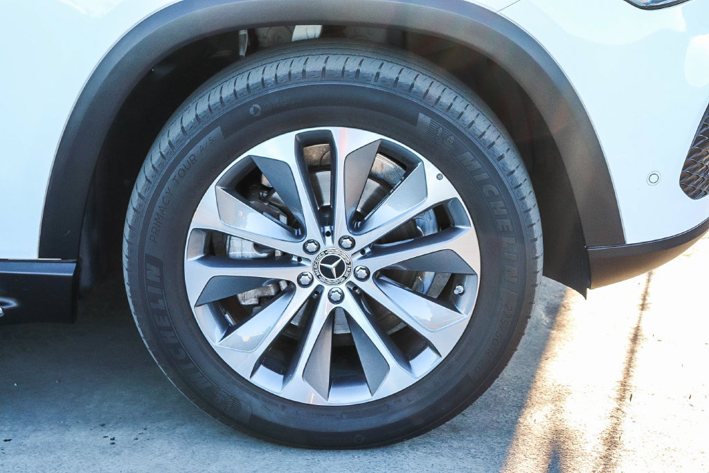 Used 2023 Mercedes-Benz GLE 350 4MATIC image 11