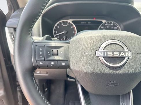 Used 2026 Nissan Rogue SV AWD/4WD image 24
