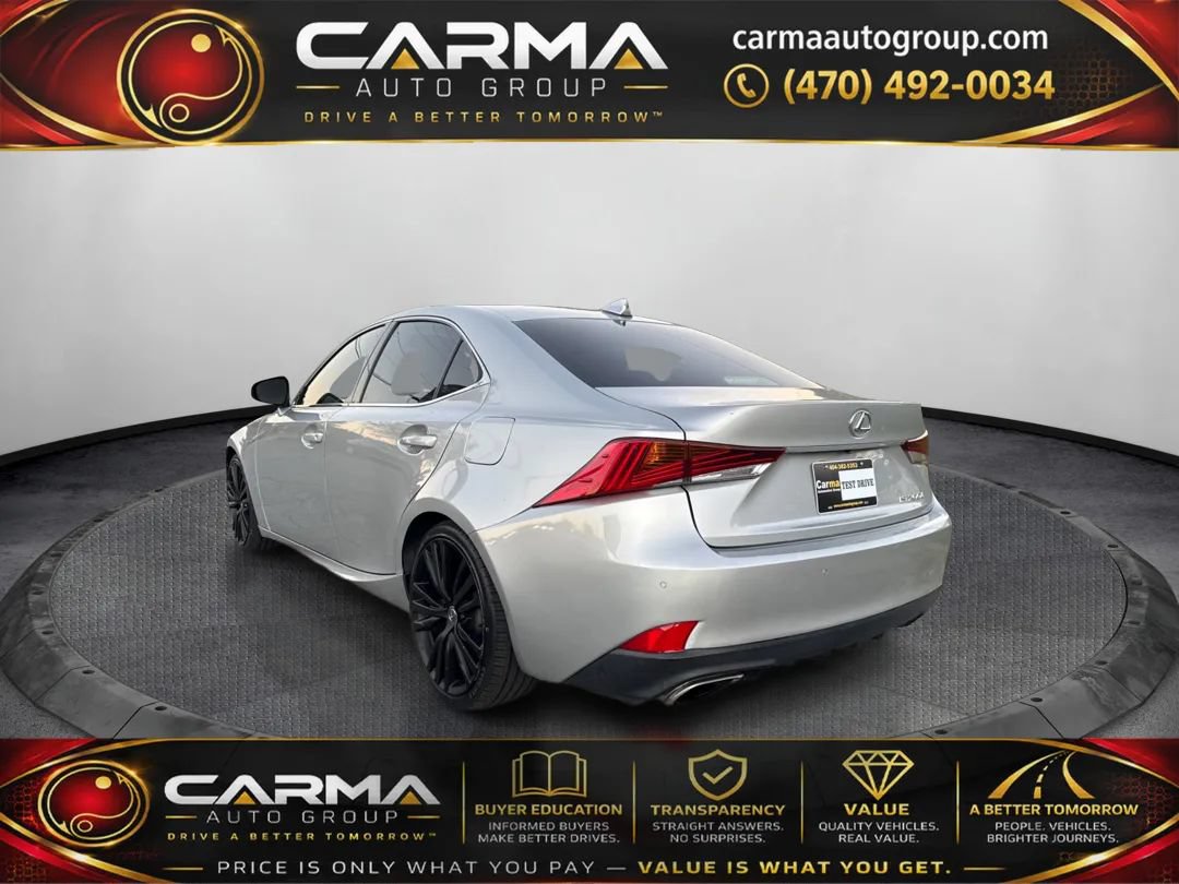 Used 2017 Lexus IS 200t w/ Premium Package RWD image 3