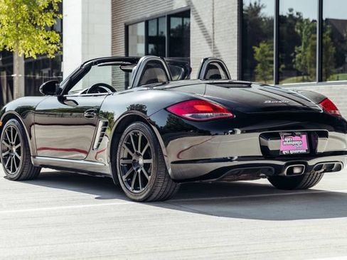 Used 2010 Porsche Boxster RWD image 9