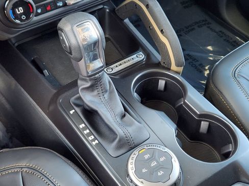 New 2026 Ford Bronco Badlands AWD/4WD image 23