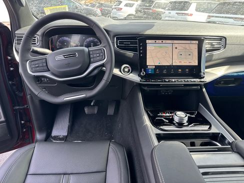 New 2026 Jeep Grand Wagoneer 4WD image 9
