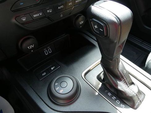 Certified 2022 Ford Ranger XL w/ Equipment Group 101A High image 26