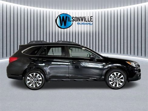 Used 2017 Subaru Outback 2.5i Limited image 15