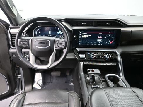 Used 2024 GMC Sierra 1500 Denali w/ Denali Reserve Package AWD/4WD image 15
