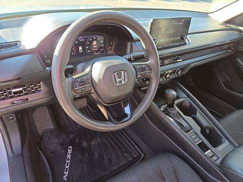 Used 2023 Honda Accord EX image 13