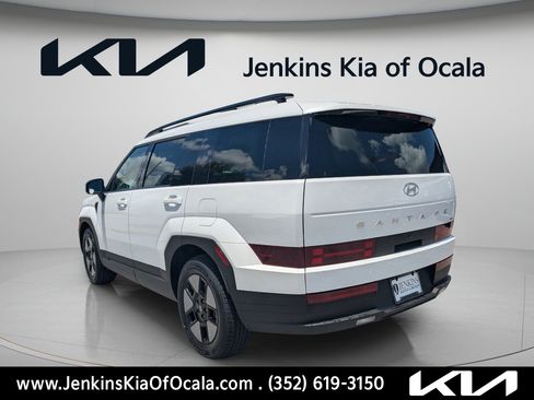 Used 2024 Hyundai Santa Fe SEL AWD/4WD image 5