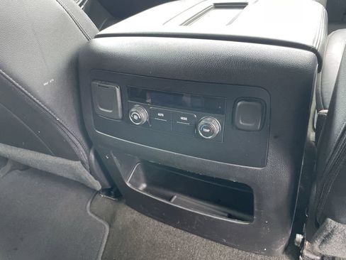 Used 2017 Chevrolet Tahoe LT image 24