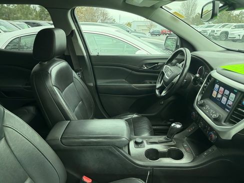Used 2019 GMC Acadia SLT image 4