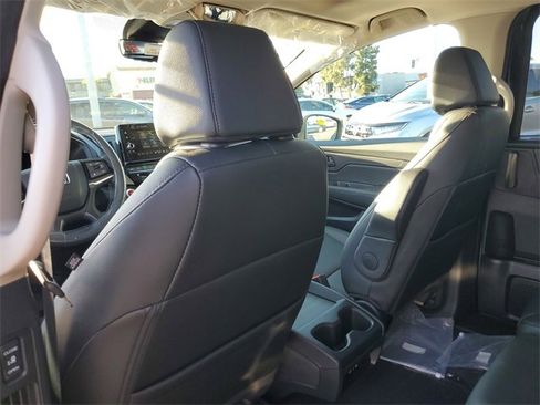 New 2026 Honda Odyssey EX-L image 14