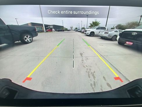 Used 2025 Jeep Gladiator Sport image 10