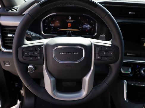 New 2026 GMC Sierra 1500 Denali w/ Technology Package image 13
