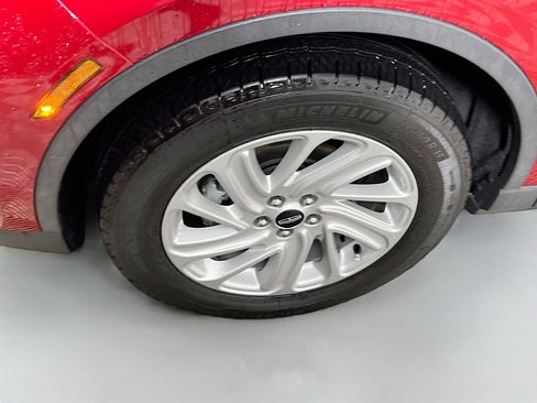 Used 2020 Lincoln Corsair FWD w/ Convenience Package image 14