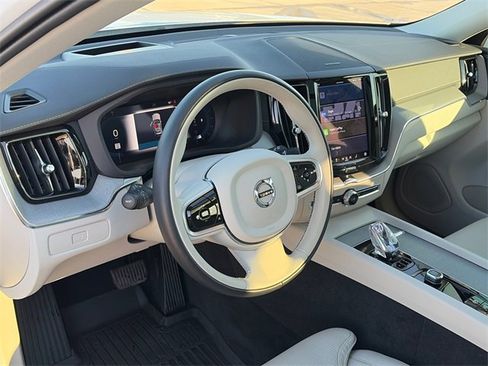 Used 2025 Volvo XC60 B5 Ultra w/ Protection Package Premier image 19