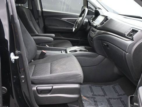 Used 2021 Honda Ridgeline Sport image 10