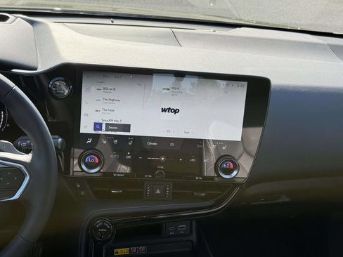Used 2025 Lexus NX 350 AWD w/ Rear Seat Package image 10