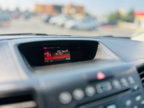 Used 2015 Honda CR-V LX image 12