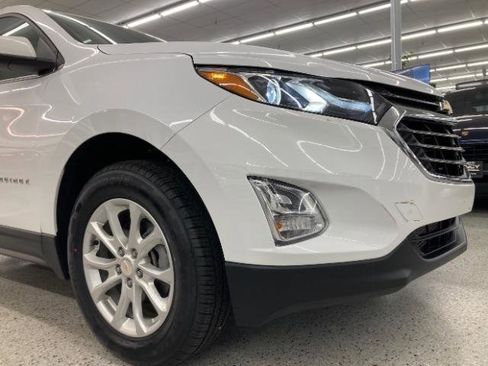 Used 2019 Chevrolet Equinox LT AWD/4WD image 39
