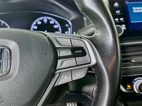 Used 2021 Honda Accord Sport image 16