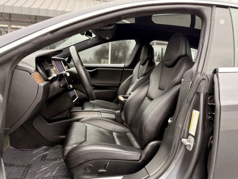 Used 2019 Tesla Model S Long Range image 17