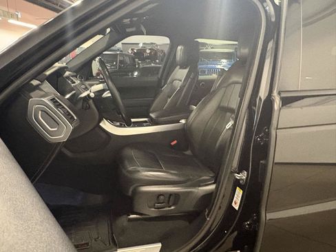 Used 2018 Land Rover Range Rover Sport HSE AWD/4WD image 7