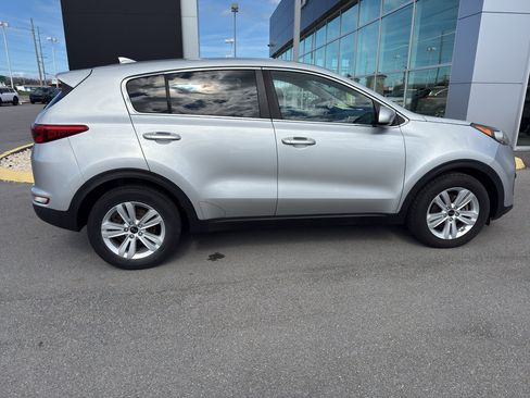 Used 2019 Kia Sportage LX image 6
