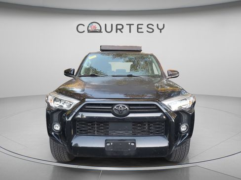Used 2023 Toyota 4Runner SR5 Premium AWD/4WD image 23