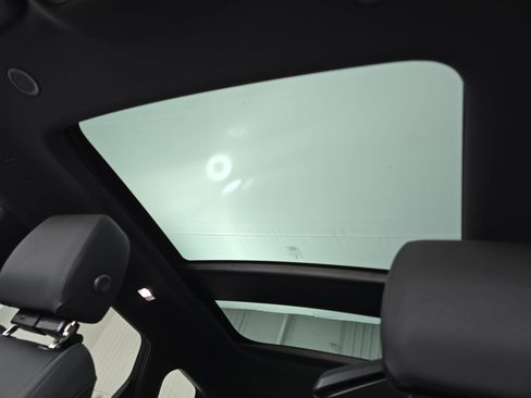 New 2026 Land Rover Range Rover Evoque Dynamic SE image 30