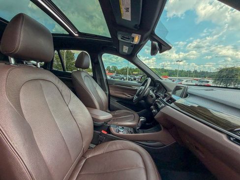 Used 2017 BMW X1 xDrive28i AWD/4WD image 19