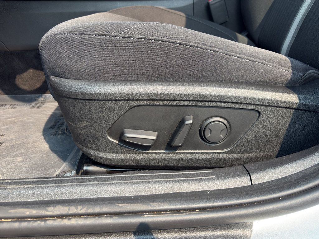 Used 2024 Hyundai Sonata SEL FWD image 10