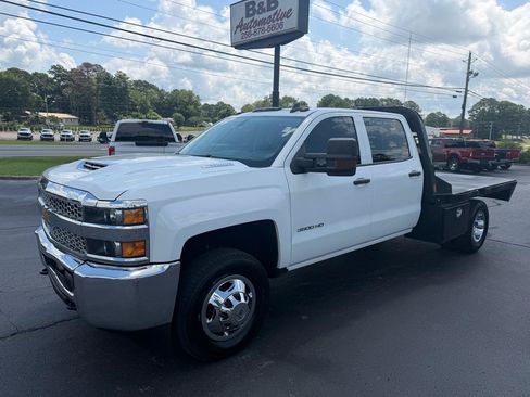 Used 2019 Chevrolet Silverado 3500 W/T w/ WT Convenience Package AWD/4WD image 1