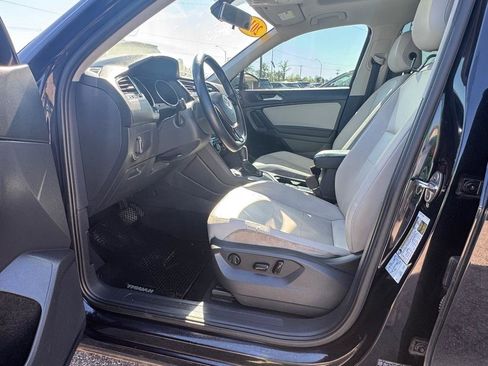 Used 2019 Volkswagen Tiguan SE image 10