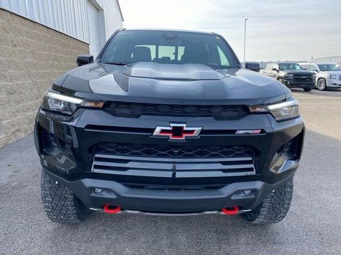 New 2026 GMC Canyon Elevation w/ Convenience Package AWD/4WD image 3